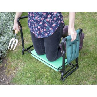 Haveskammel med redskabsopbevaring