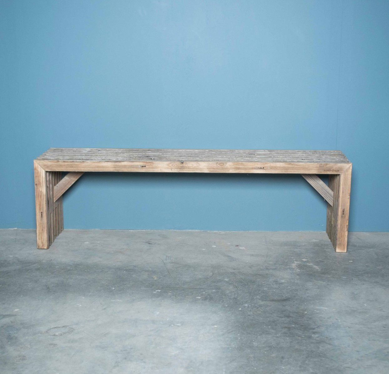 Bænk fra kabeltromlen brugte traller